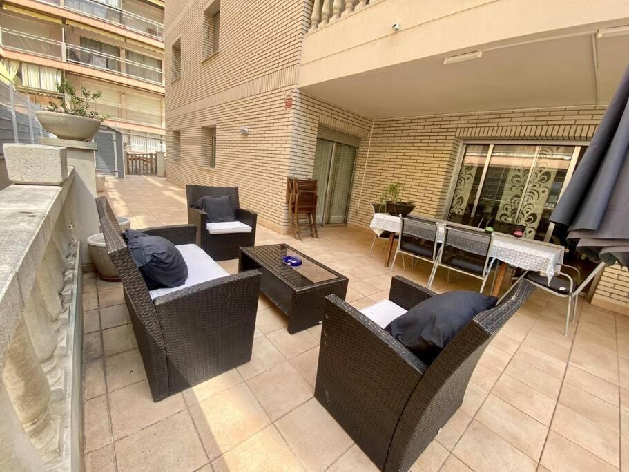 For A Stay Balears Beach Salou Bagian luar foto