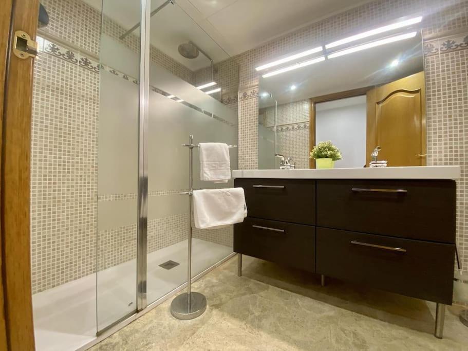 For A Stay Balears Beach Salou Bagian luar foto