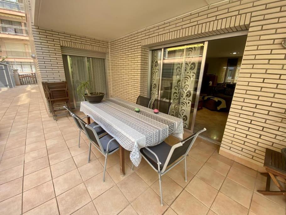 For A Stay Balears Beach Salou Bagian luar foto
