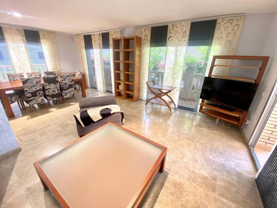 For A Stay Balears Beach Salou Bagian luar foto
