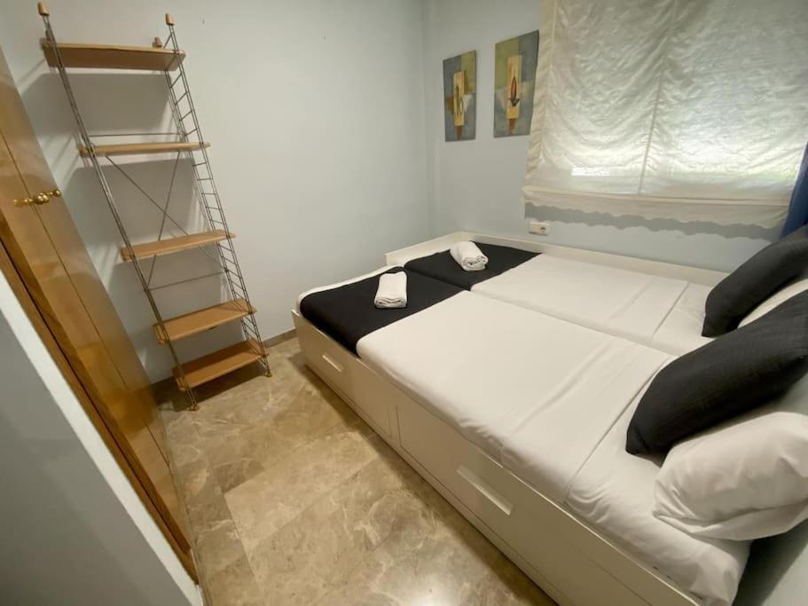 For A Stay Balears Beach Salou Bagian luar foto
